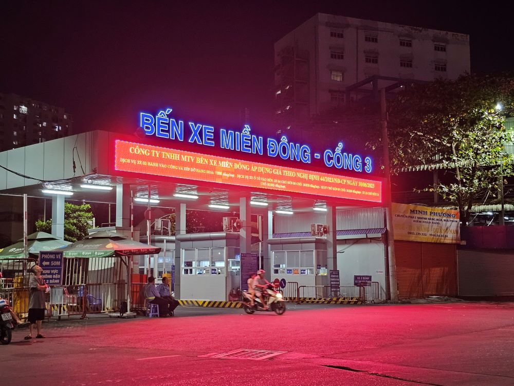 Để tìm hình ảnh liên quan mật thiết đến 