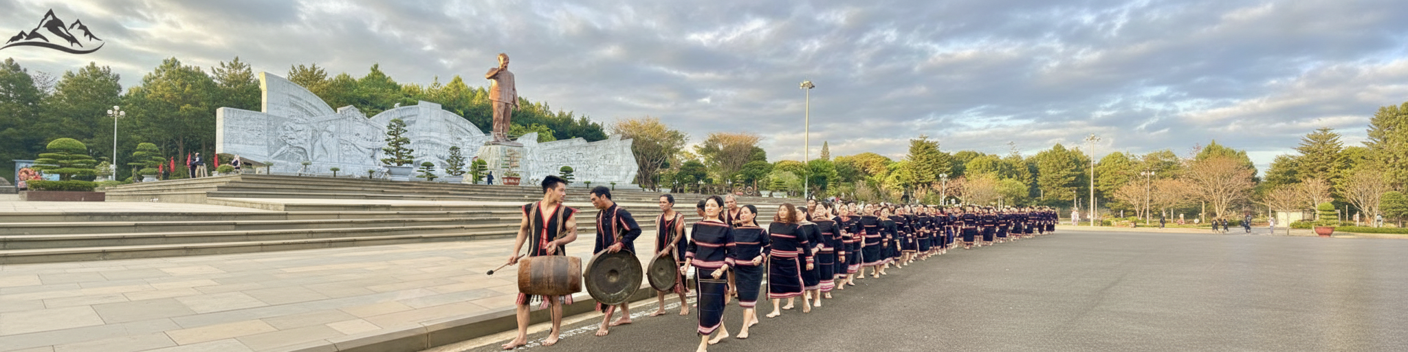 Dàn cồng chiêng lớn nhất Việt Nam Quảng trường Đại Đoàn Kết Gia Lai